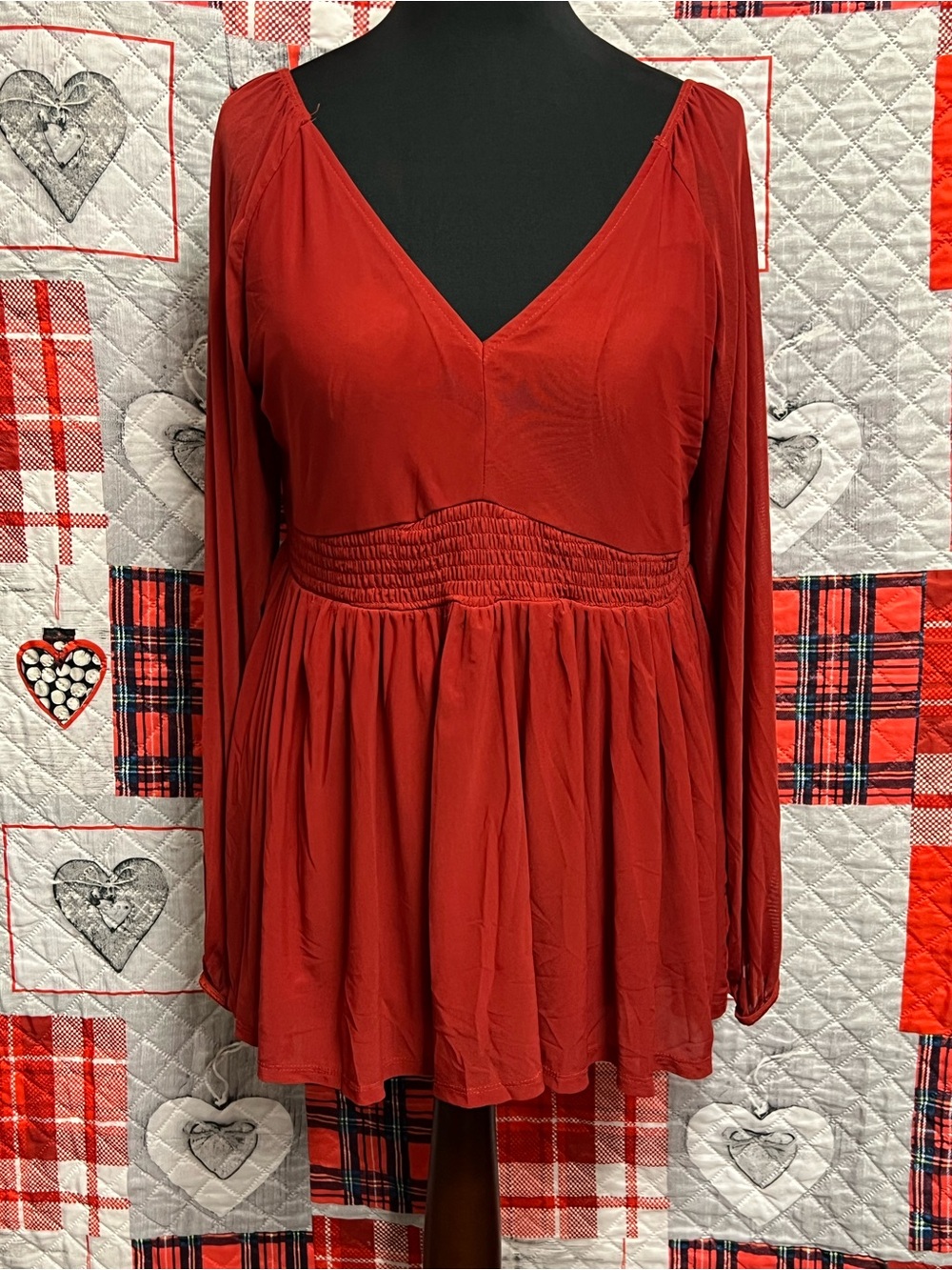 Women's Red V-Neck Long Sleeve Peplum Top - 1X